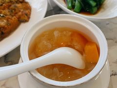 木瓜炖银耳-潮州府·潮菜·砂锅粥(徐家汇店)