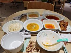 -老乡鸡(上海白玉兰广场店)