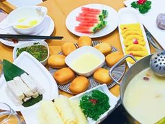 黄金小馒头-湯系·煲汤手艺人(东二环泰禾广场店)