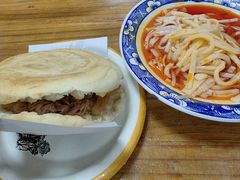 -秦豫肉夹馍(东羊市店)