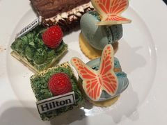 -广州万富希尔顿酒店-感趣自助餐厅·生蚝海鲜刺身