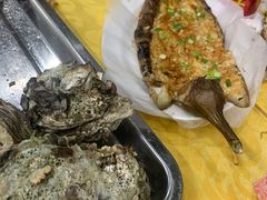 -蚝哥花姐湛江烤生蚝(美丽湾市场店)