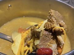 -野菌皇海景野生菌火锅(滨海大道店)