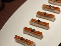 -映水芙蓉(长宁来福士店)