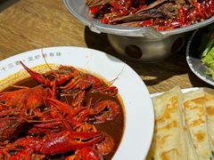 -叶派龙虾•招牌香辣蟹·海鲜(中海国际店)