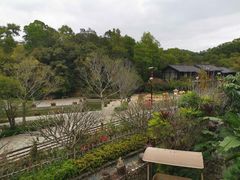 -小凉帽之家酒店(甘坑古镇店)