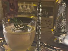 -Shift cocktail bar鸡尾酒吧