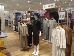 -优衣库(广州恒宝广场店)