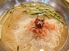 冷面酸甜-新泉鲜肉木炭烤肉