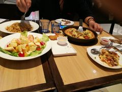 -必胜客(中大银泰店)