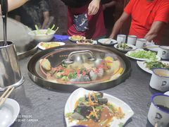 -缘福乡村铁锅炖民宿(八达岭店)