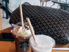 -星巴克(深圳梅林虹湾店)