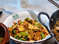 -费大厨辣椒炒肉(黄兴中心广场店)