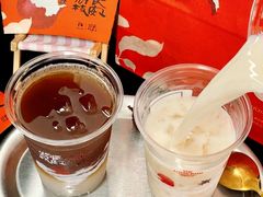 -瑞幸咖啡(东直门枢纽店)