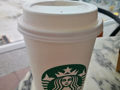 -星巴克(香港国际机场44号闸店)