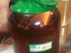 -张记老街里海鲜美食城(劈柴院店)