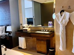 -广州天河希尔顿酒店