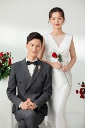 -雪中彩影婚纱摄影·微光艺术中心