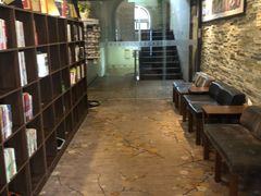 -时光漫步酒店(北京国子监簋街北新桥地铁站店)