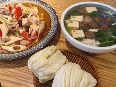 -金莹丸子汤清真(朝外SOHO店)