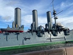 -阿芙乐尔号巡洋舰