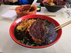-小龙大肉面馆