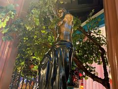 -沪小胖小龙虾(淮海中路旗舰店)