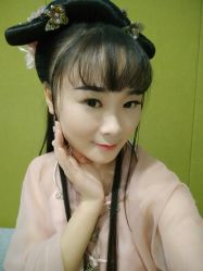 -盘子女人坊生日照·摄影馆(华强店)