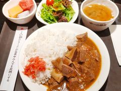 咖喱牛舌饭套餐-一心豚拉面烧肉(世纪汇店)