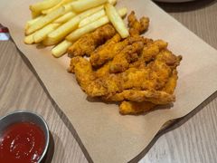 -必胜客(尹山湖歌林公园店)