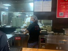 -亮亮面馆(经六路店)