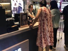 -luckincoffee瑞幸咖啡(香港名店街店)