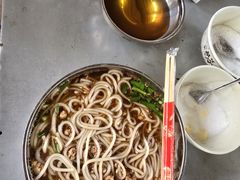 -正宗杨记普洱酸醋米线(总店)