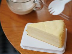 法式榴莲千层-爱达乐面包生日蛋糕(崇州金都汇店)