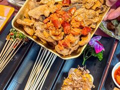 -依呀呀ktv烧烤小串(中山西路店)