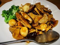 野山菌鹌鹑蛋-小放牛炒菜馆(军校店)