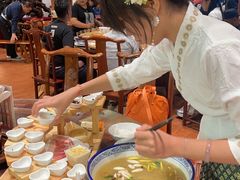 -香麒园·过桥米线·南湖雅宴