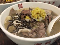 -潮镇老尾牛杂(环城西路店)