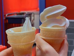 -渝小红重庆老火锅(民星公园店)