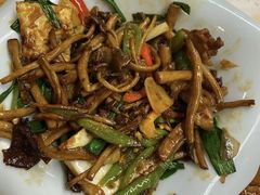 -宏记广东客家菜(丰汇店)