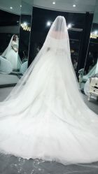 点击看大图 -艾米丽婚纱礼服