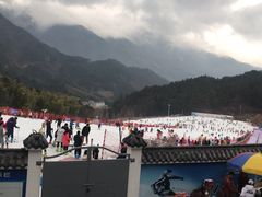 -大别山南武当滑雪场