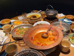 -吃饭皇帝大土家民族菜(正大广场店)