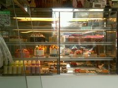 -吉新利亚咖啡烘焙店(步步高店)