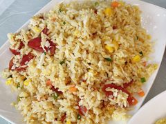 -覃记海鲜美食餐厅