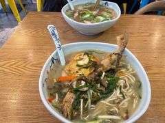 特色黄鱼面-面西湖杭帮面(控江路店)