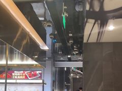 -海底捞火锅(长宁路龙之梦店)