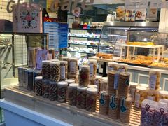 面包甜点陈列柜-金凤成祥(西罗园店)