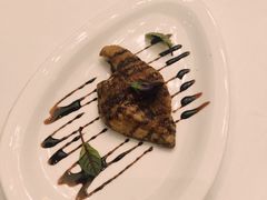 -龙虾酒吧扒房(宁波香格里拉店)