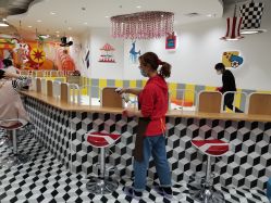 -MAGE麦其天地儿童乐园(滨江百联店)